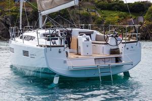 Exterior 5